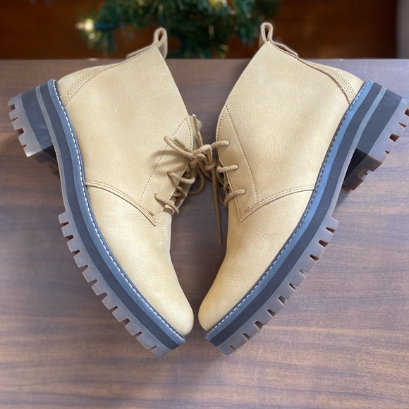 Timberland boots women’s size 9 barely worn! - Picture 8 of 11